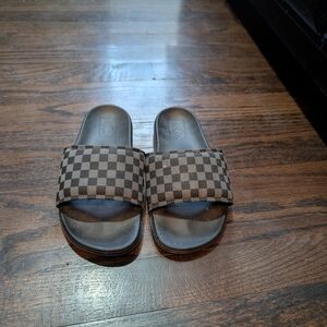 Checkerboard Slide Sandals - Brown/Black